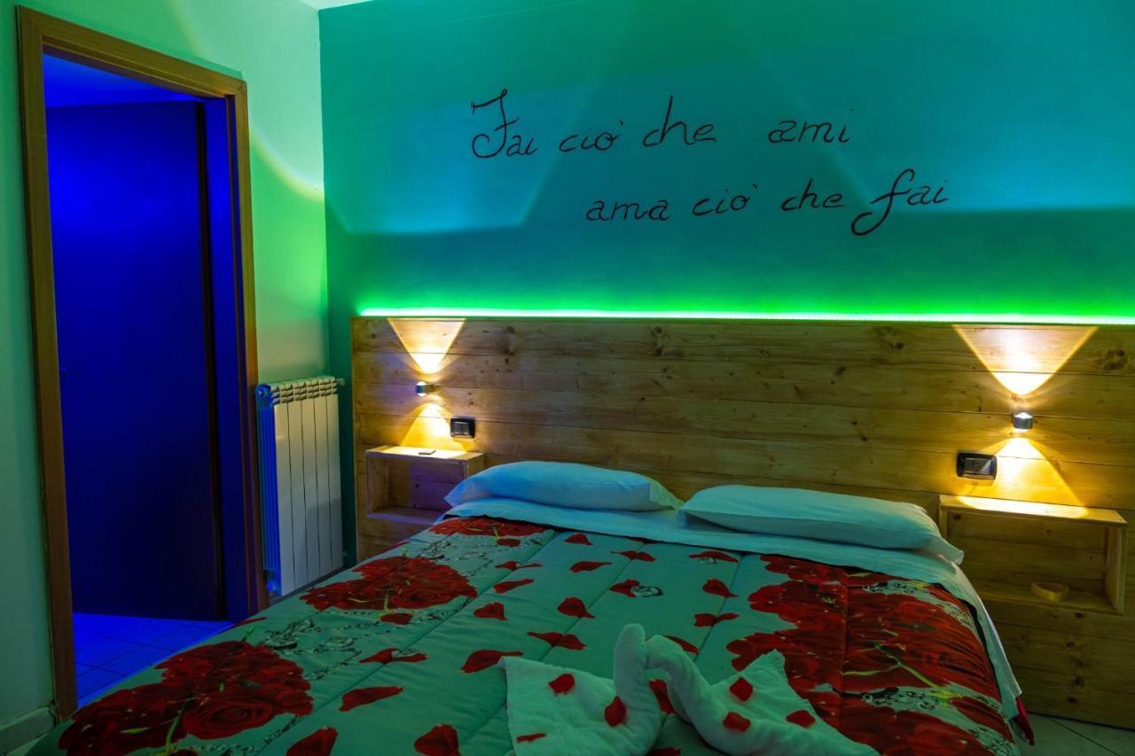 Hotel Sirio Boscotrecase Екстер'єр фото