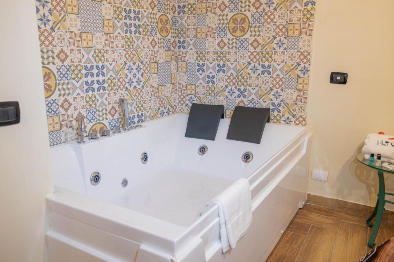 Hotel Sirio Boscotrecase Екстер'єр фото